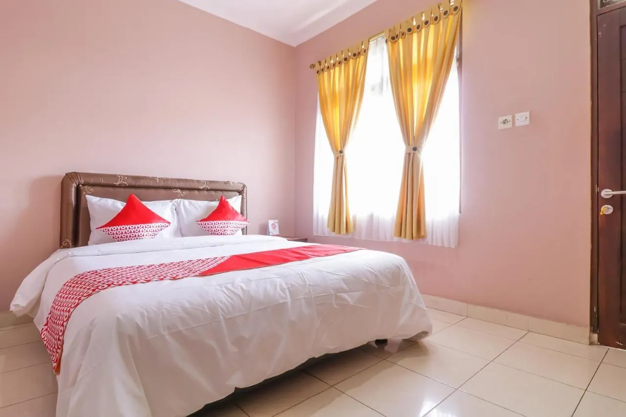 Purnama House Guest House Kuta  Kuta (Bali)